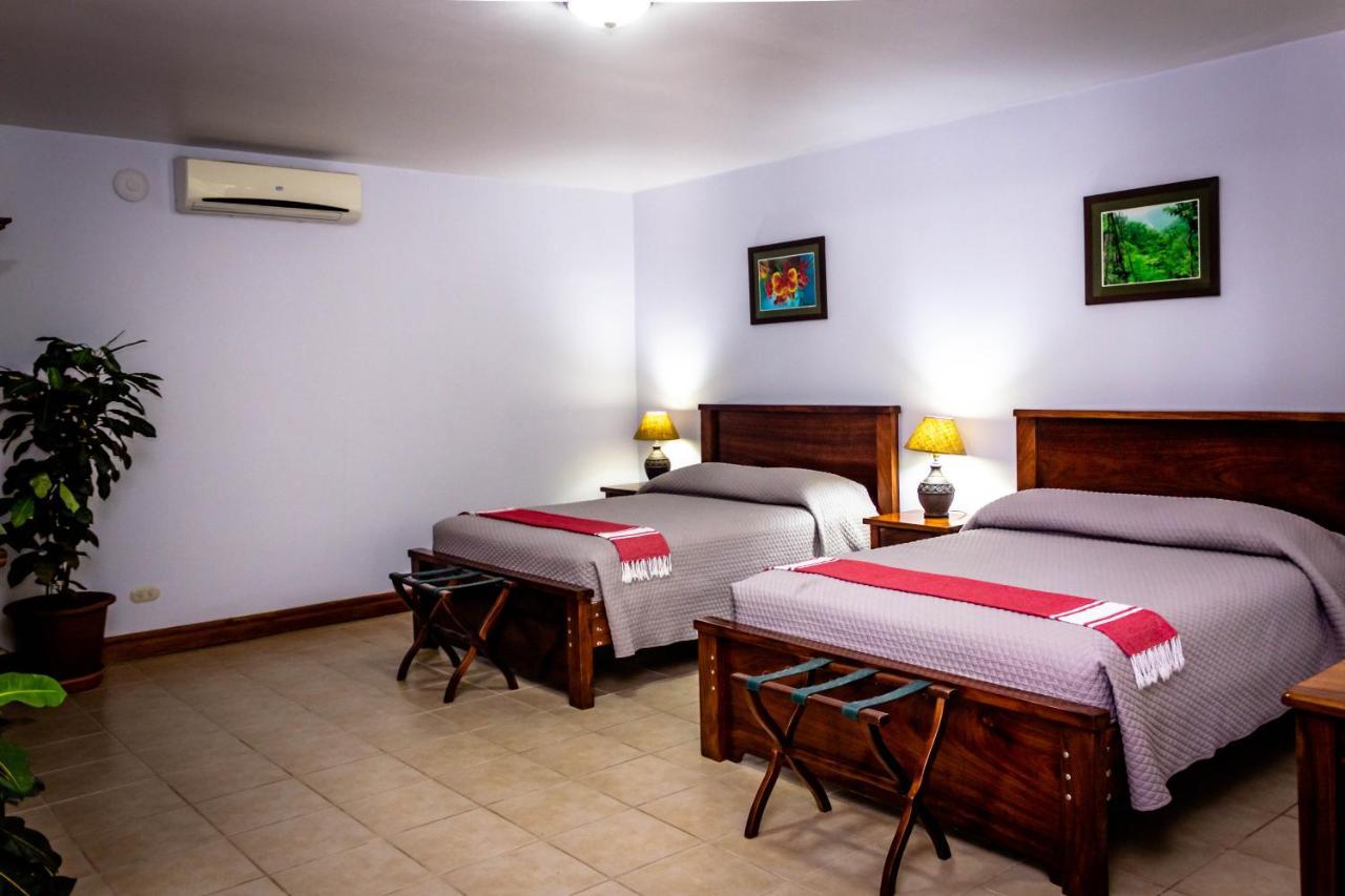Jaco Hotel Docelunas ภายนอก รูปภาพ